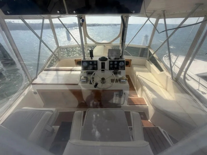 Slide: The Image of Viking 44 Motor Yacht 1987 - 30