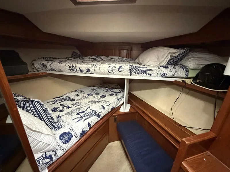 Slide: The Image of Viking 44 Motor Yacht 1987 - 60