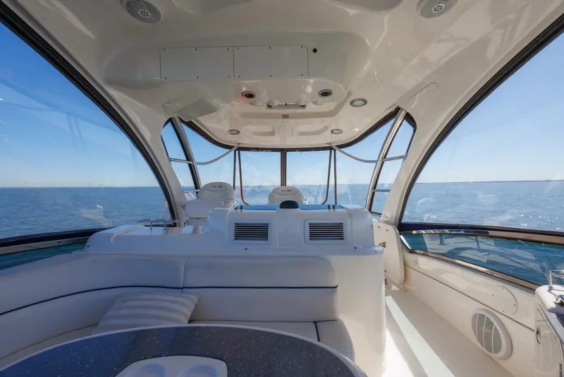 Slide: The Image of Sea Ray 52 Sedan Bridge 2006 - 20