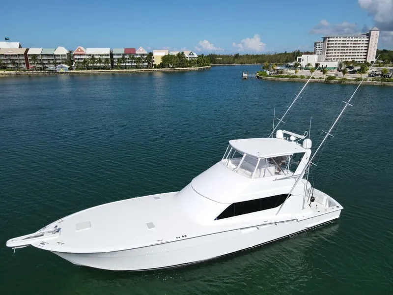 Slide: The Image of Hatteras 60 Convertible 2004 - 4