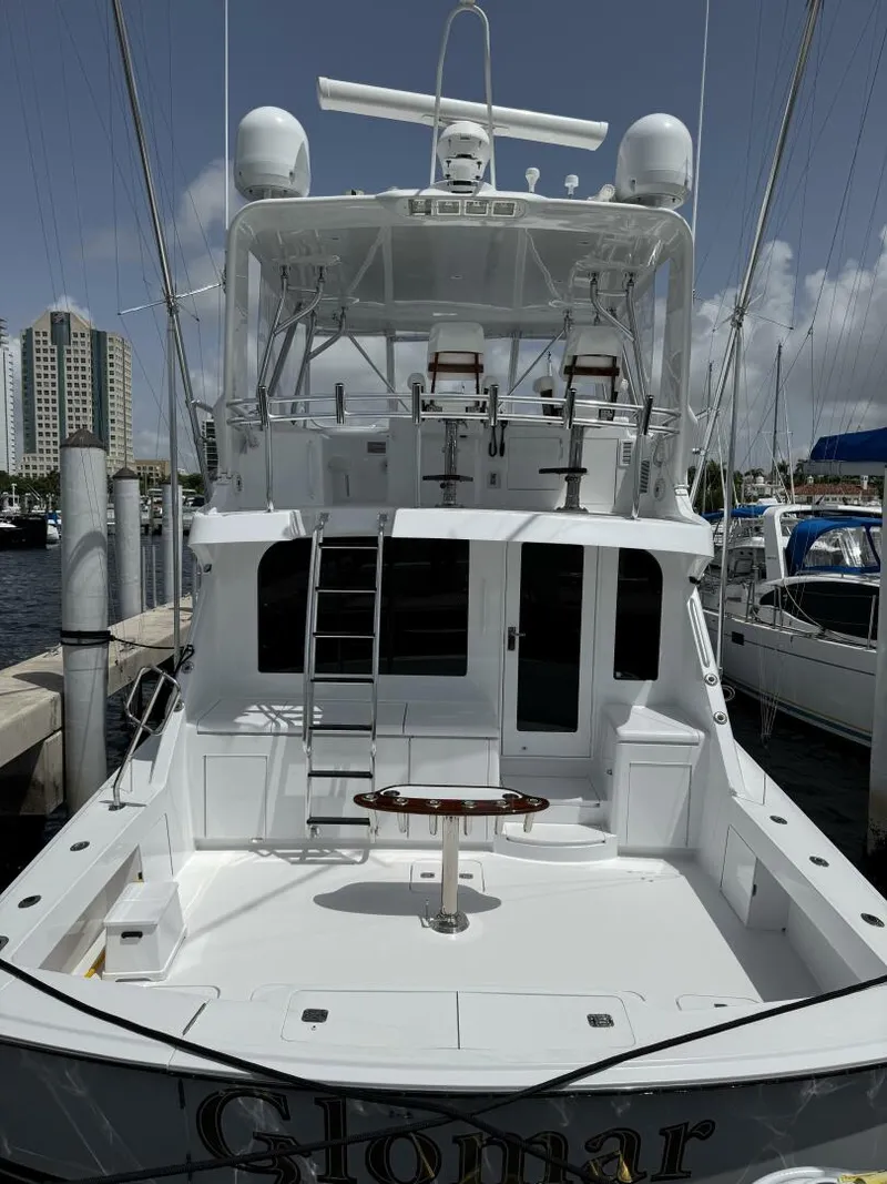 Slide: The Image of Hatteras 60 Convertible 2004 - 9