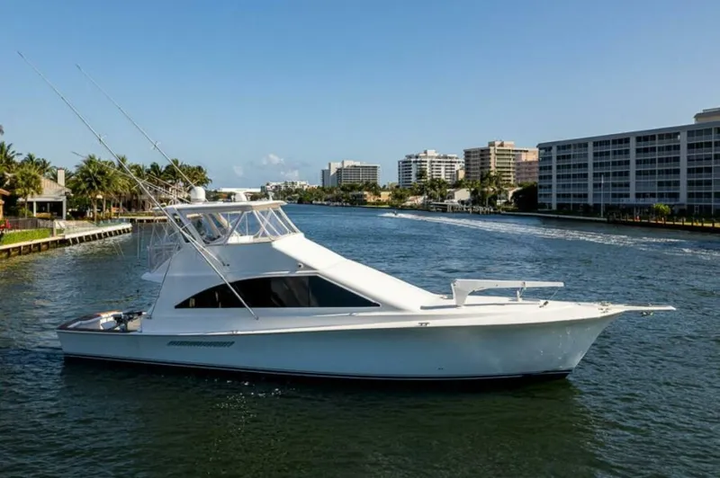 Slide: The Image of Ocean 60 Convertible 1999 - 3