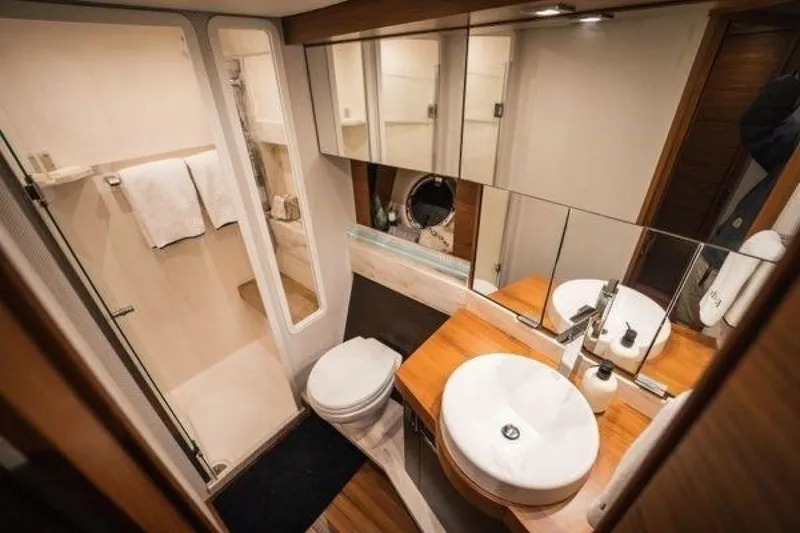 Slide: The Image of Tiara 44 Coupe 2016 - 8