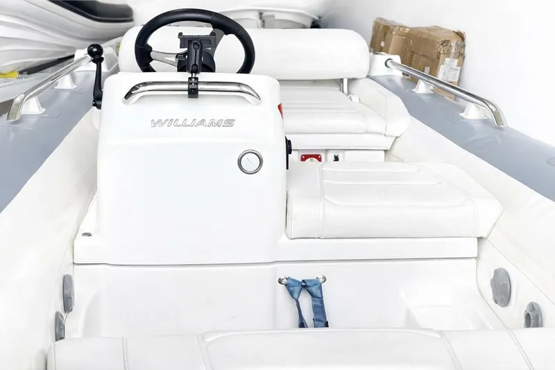 Slide: The Image of Williams 345 Sport Jet 2022 - 4