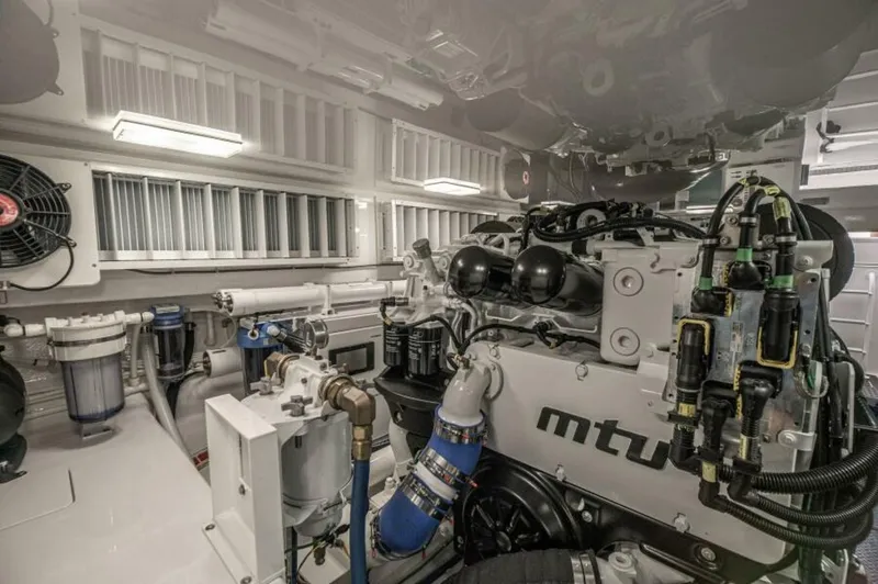Slide: The Image of Viking 64 Convertible 2023 - 58