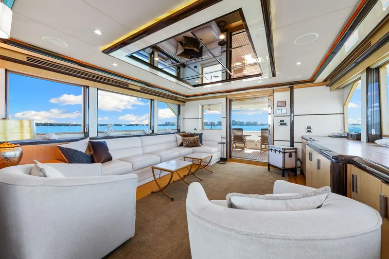 Slide: The Image of Ocean Alexander 83 Motor Yacht 2010 - 10