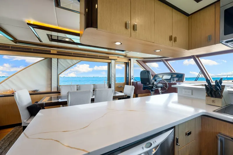 Slide: The Image of Ocean Alexander 83 Motor Yacht 2010 - 19
