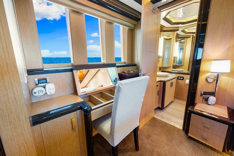Slide: The Image of Ocean Alexander 83 Motor Yacht 2010 - 29