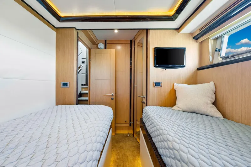 Slide: The Image of Ocean Alexander 83 Motor Yacht 2010 - 39