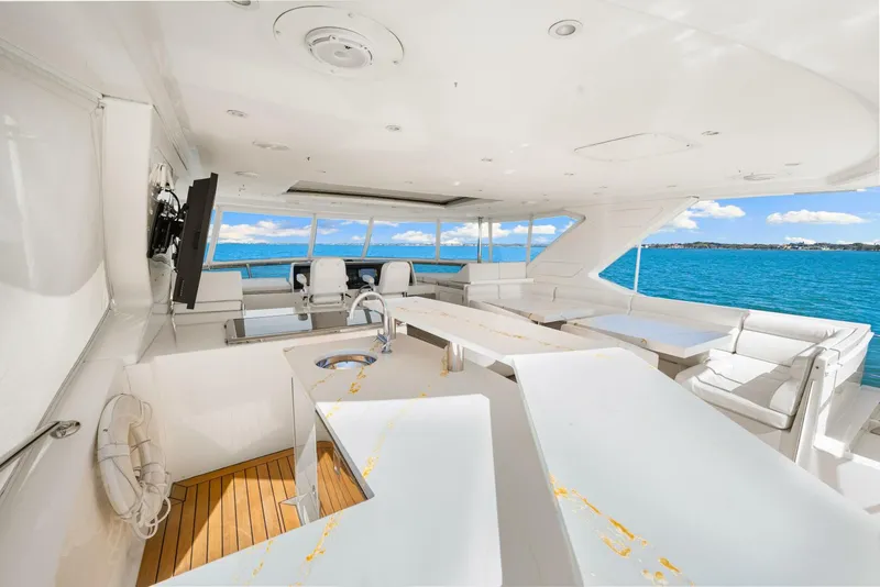 Slide: The Image of Ocean Alexander 83 Motor Yacht 2010 - 48