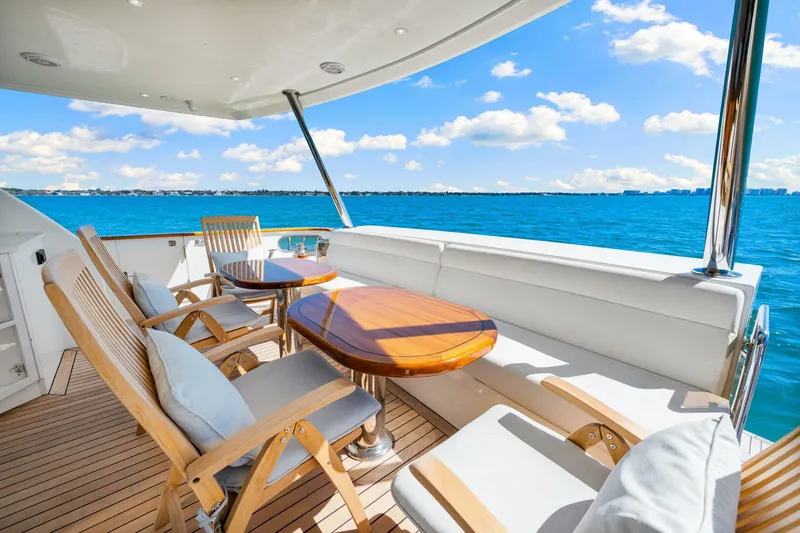Slide: The Image of Ocean Alexander 83 Motor Yacht 2010 - 6