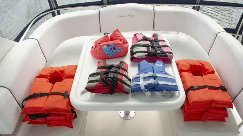 Slide: The Image of Sea Ray 44 Sedan Bridge 2007 - 35