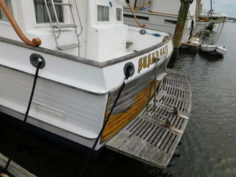 Slide: The Image of Grand Banks 46 Classic Widebody 1986 - 16