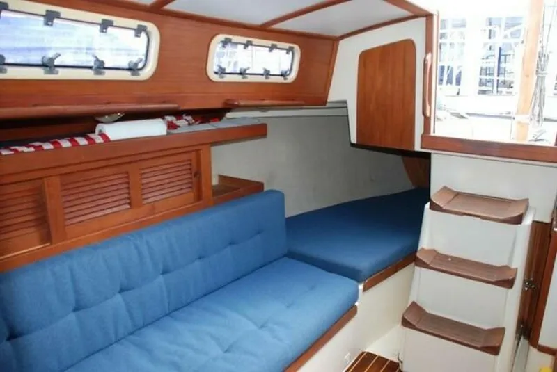 Slide: The Image of Tartan Piper 28 1993 - 17