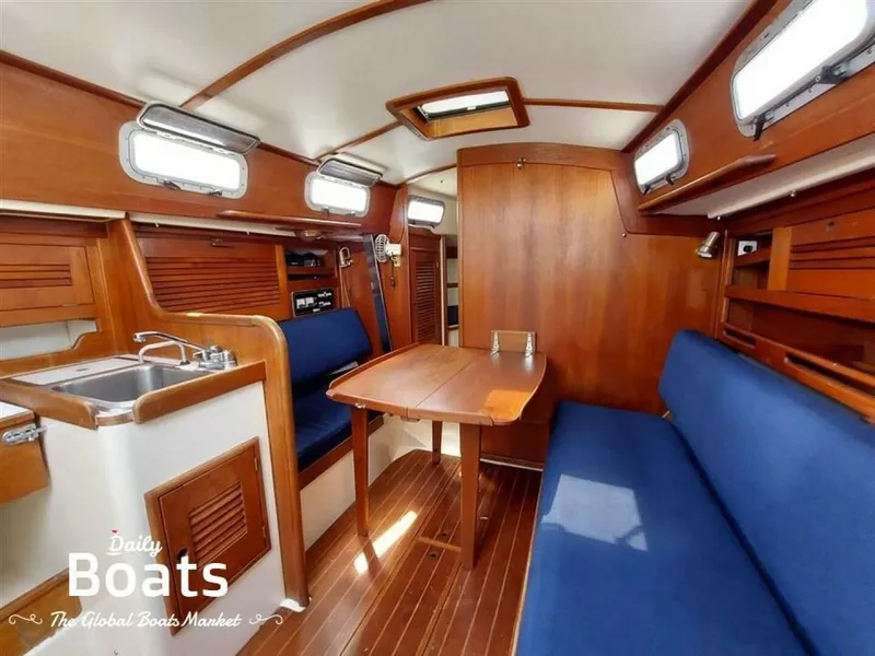 Slide: The Image of Tartan Piper 28 1993 - 6