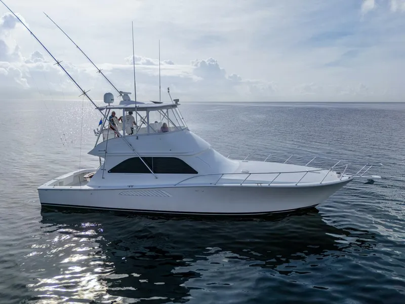 The Image of Viking 48 Convertible 2004 - 0