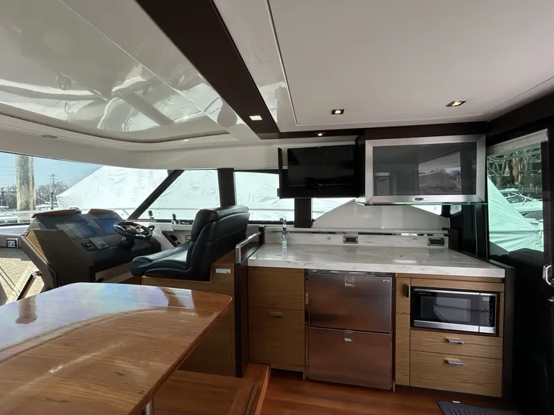 Slide: The Image of Tiara C44 Coupe 2016 - 10