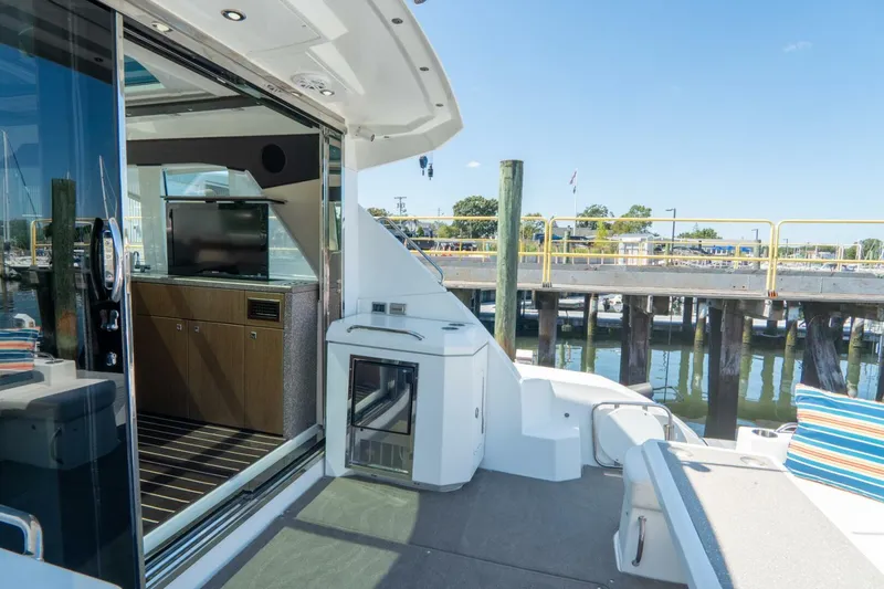 Slide: The Image of Cruisers 48 Cantius 2013 - 14
