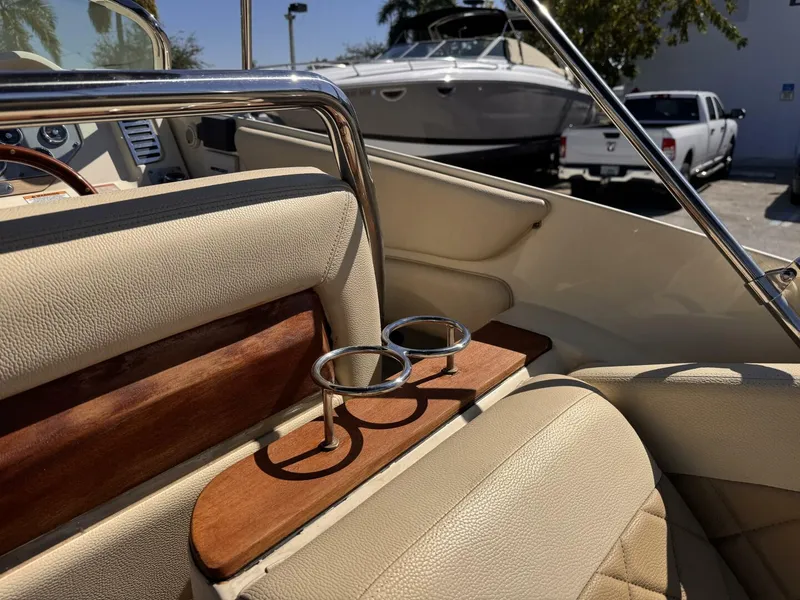 Slide: The Image of Chris-Craft 2019 - 10