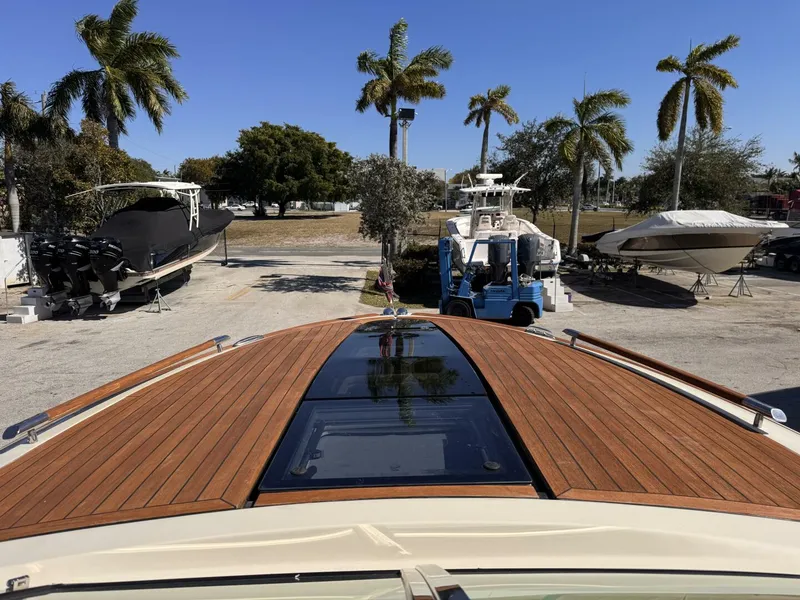 Slide: The Image of Chris-Craft 2019 - 16