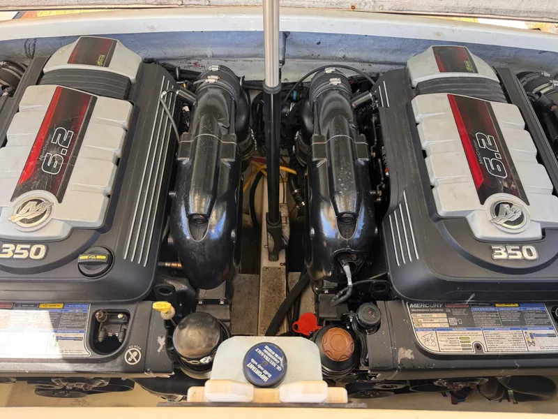 Slide: The Image of Chris-Craft 2019 - 19