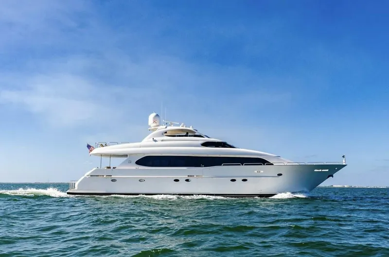 The Image of Lazzara 94 Motor Yacht 2001 - 0