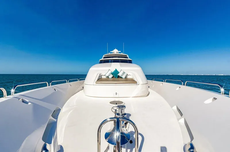 Slide: The Image of Lazzara 94 Motor Yacht 2001 - 43
