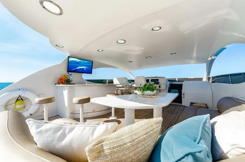 Slide: The Image of Lazzara 94 Motor Yacht 2001 - 46