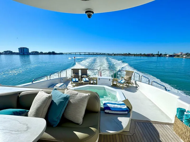 Slide: The Image of Lazzara 94 Motor Yacht 2001 - 5