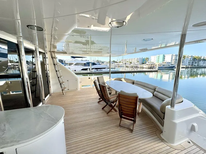 Slide: The Image of Lazzara 94 Motor Yacht 2001 - 55