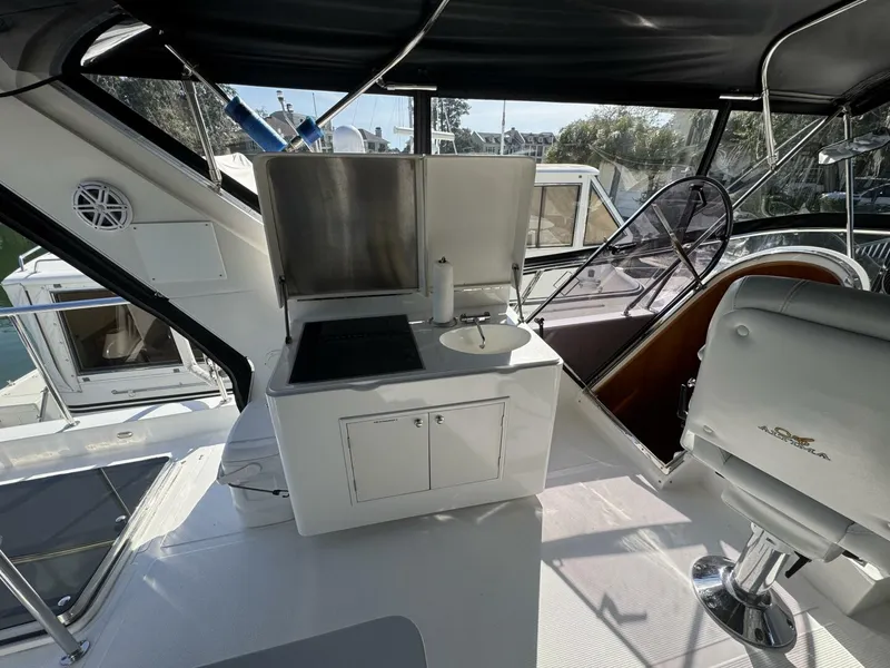 Slide: The Image of Altima 55 Pilothouse 2004 - 11