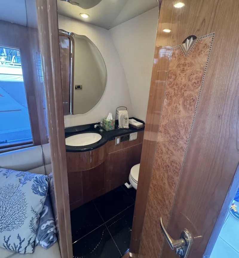 Slide: The Image of Altima 55 Pilothouse 2004 - 27