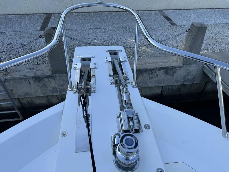 Slide: The Image of Altima 55 Pilothouse 2004 - 5