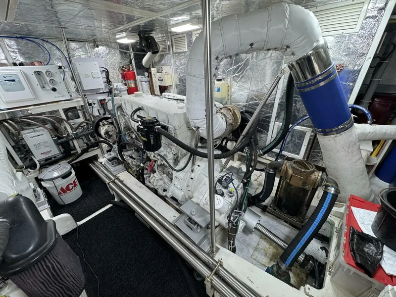 Slide: The Image of Altima 55 Pilothouse 2004 - 53