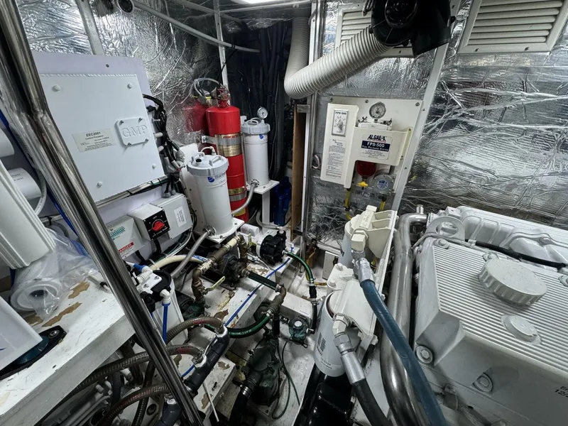 Slide: The Image of Altima 55 Pilothouse 2004 - 58