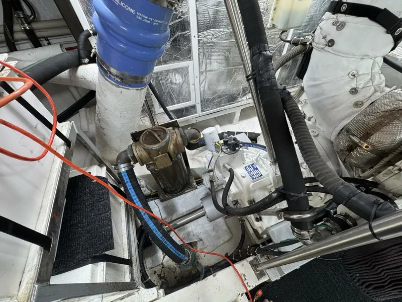 Slide: The Image of Altima 55 Pilothouse 2004 - 61