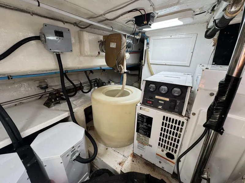 Slide: The Image of Altima 55 Pilothouse 2004 - 63