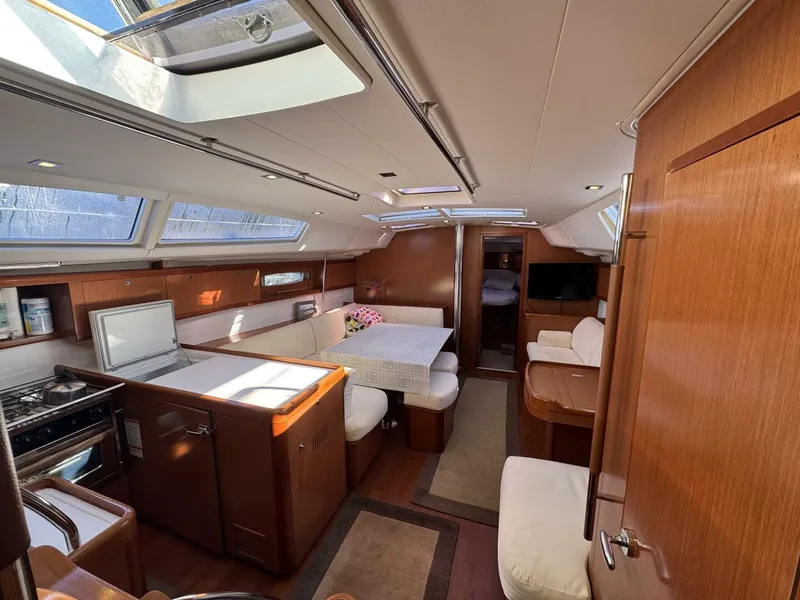 Slide: The Image of Beneteau 49 2009 - 16