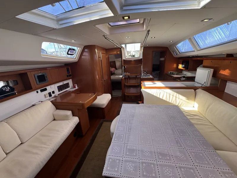 Slide: The Image of Beneteau 49 2009 - 25