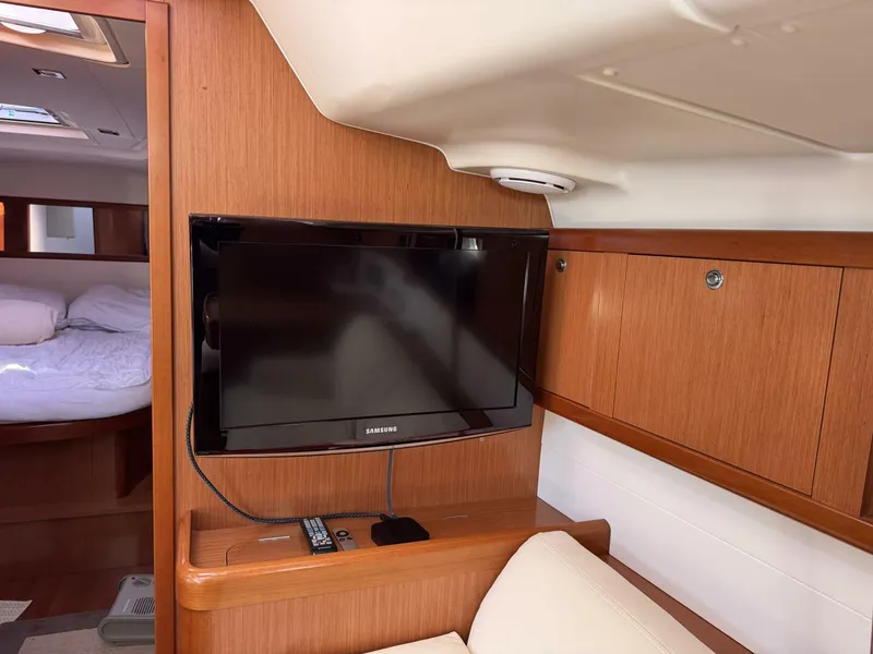 Slide: The Image of Beneteau 49 2009 - 26