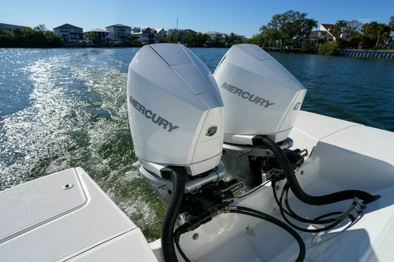 Slide: The Image of Beneteau Flyer 10 2020 - 26