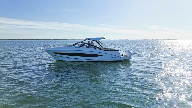 Slide: The Image of Beneteau Flyer 10 2020 - 29