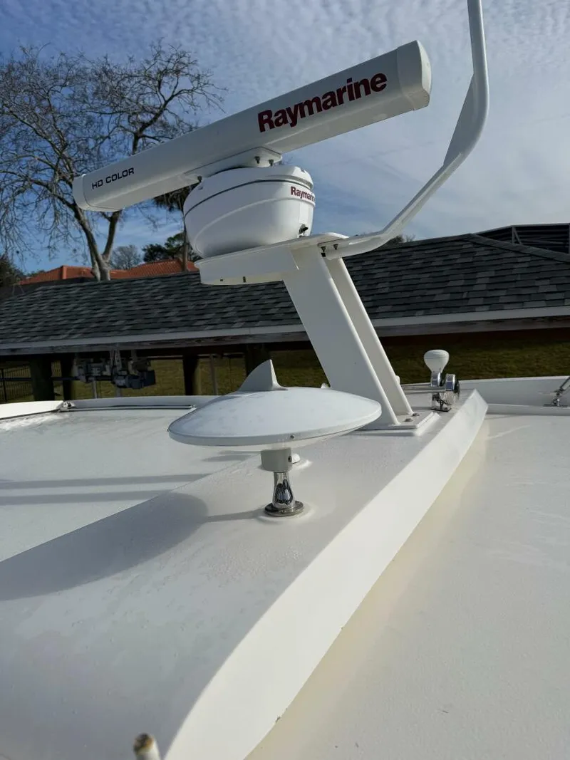 Slide: The Image of Sea Ray 40 Sundancer 2016 - 22