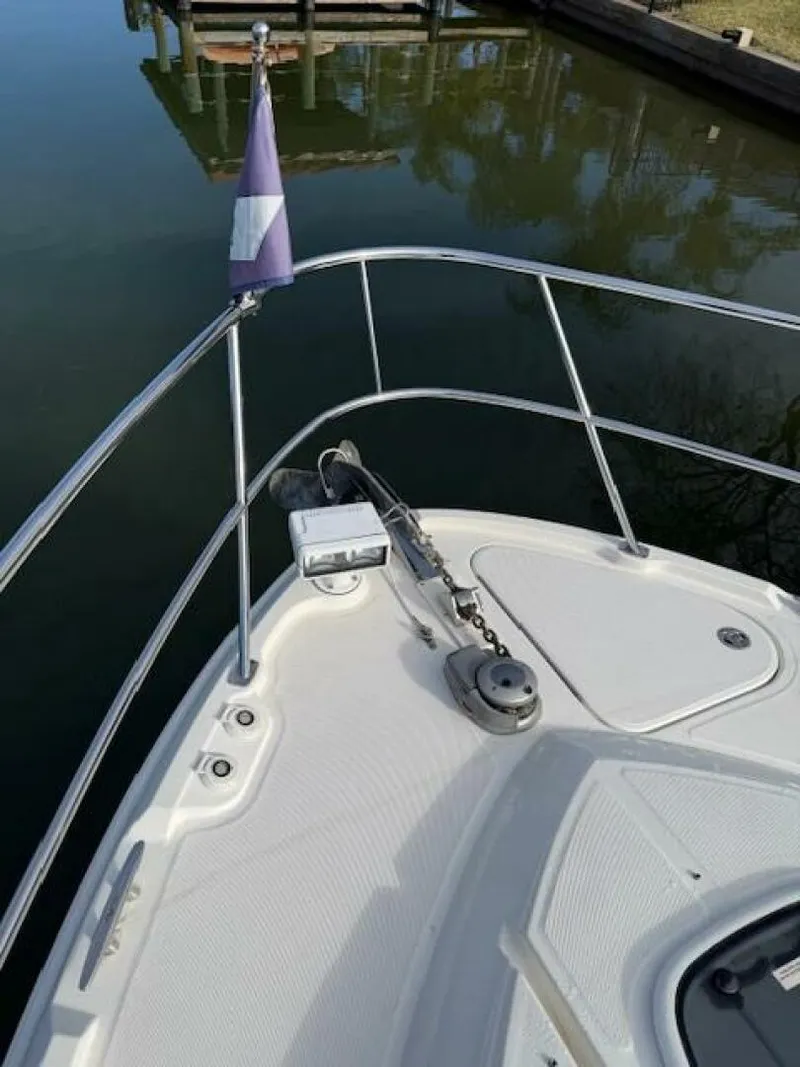 Slide: The Image of Sea Ray 40 Sundancer 2016 - 31