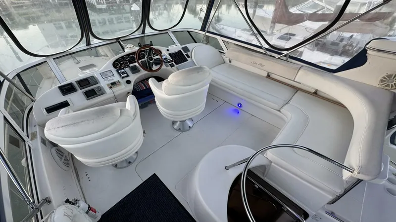 Slide: The Image of Sea Ray 420 Aft Cabin 2000 - 13