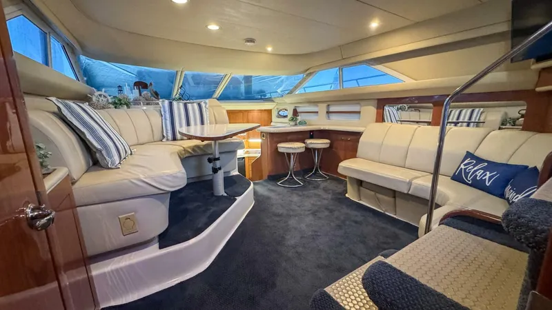 Slide: The Image of Sea Ray 420 Aft Cabin 2000 - 21
