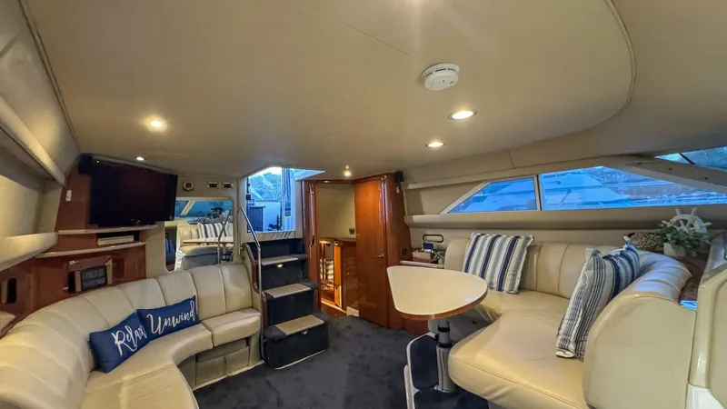 Slide: The Image of Sea Ray 420 Aft Cabin 2000 - 26