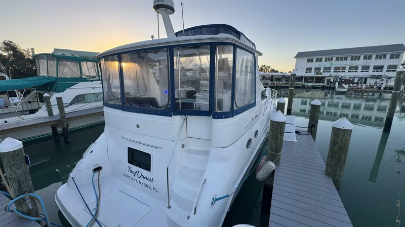 Slide: The Image of Sea Ray 420 Aft Cabin 2000 - 5