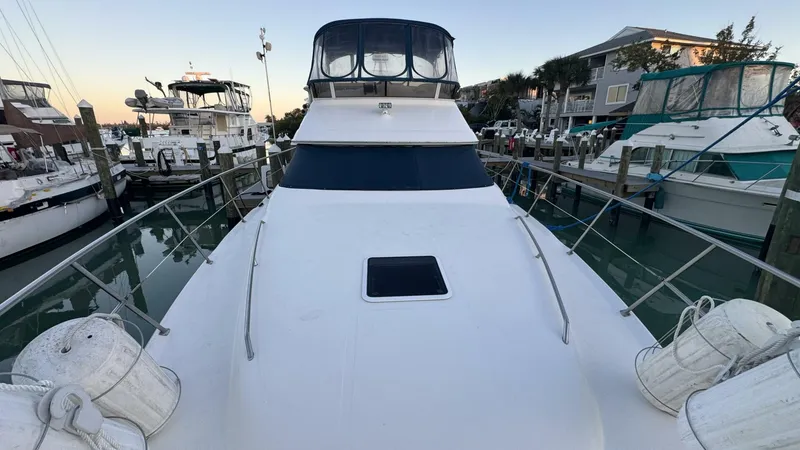 Slide: The Image of Sea Ray 420 Aft Cabin 2000 - 59