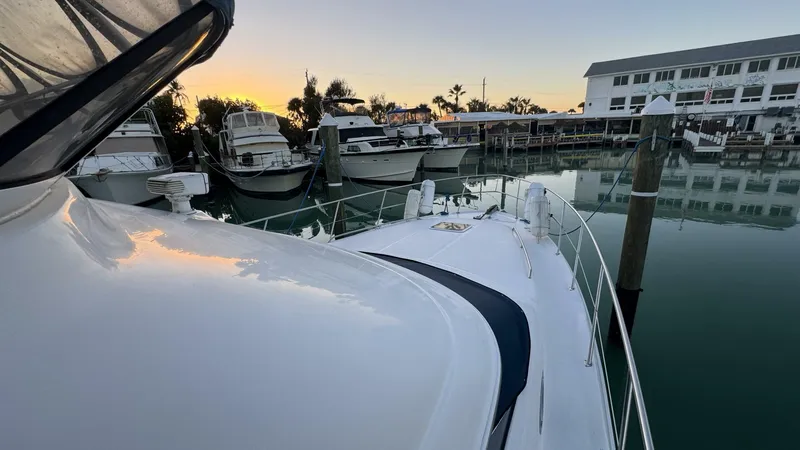 Slide: The Image of Sea Ray 420 Aft Cabin 2000 - 63